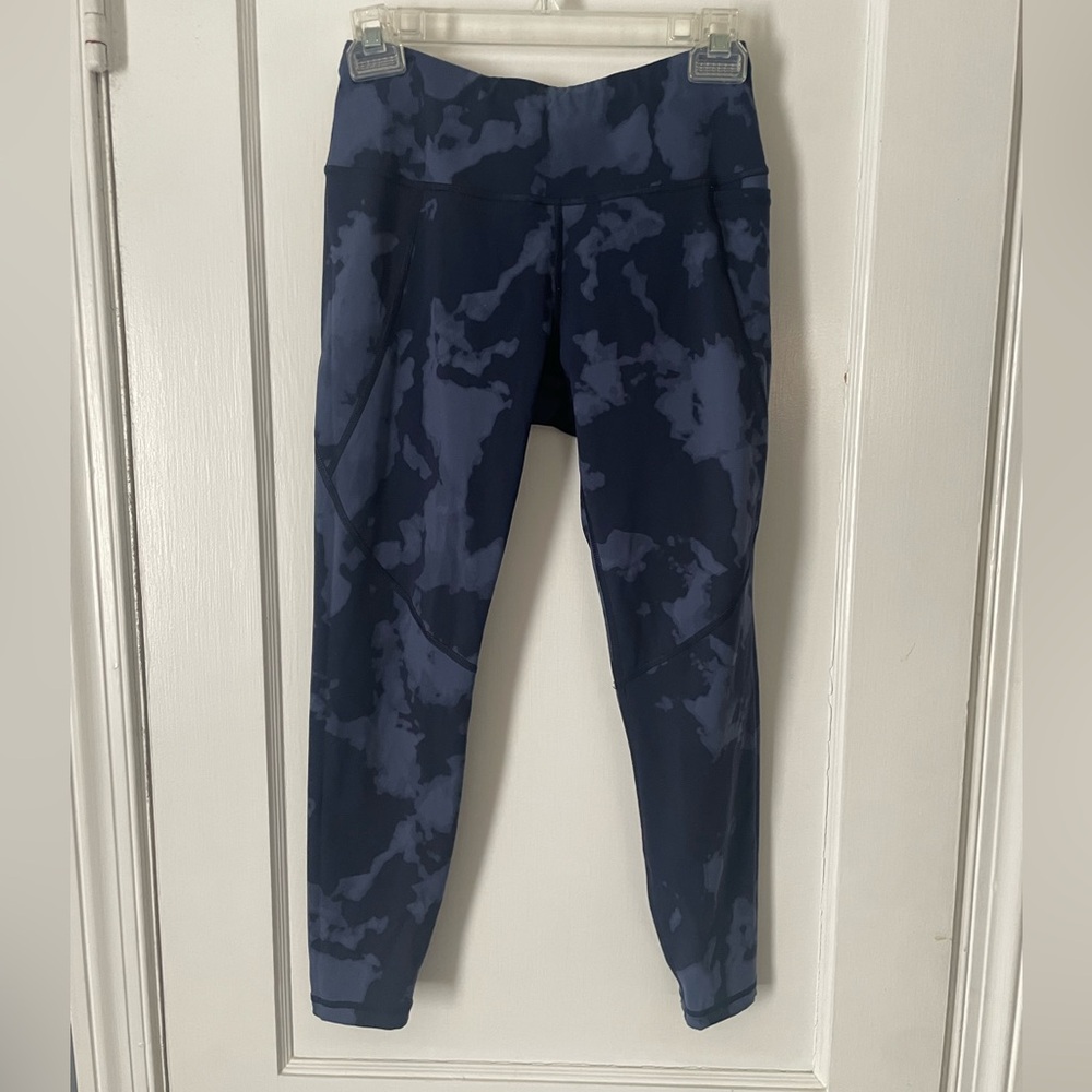 Sweaty Betty Women’s Dark Camouflage Leggings Size Small